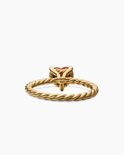 Chatelaine® Heart Ring 18K Yellow Gold with Garnet, 7mm