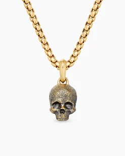 Memento Mori Skull Amulet 18K Yellow Gold, 16mm
