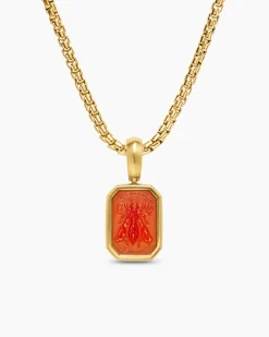 Petrvs® Petite Bee Amulet 18K Yellow Gold with Carnelian, 12.8mm